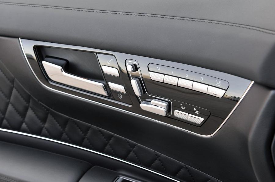  Mercedes-Benz CL65 AMG 2013 года  (фото 3 из 34)